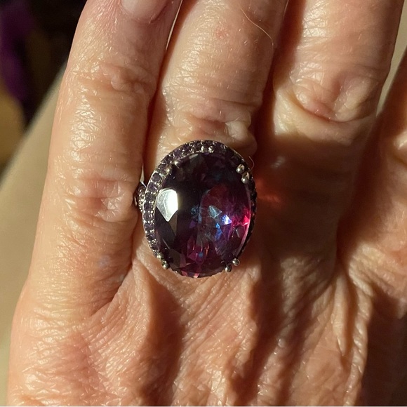 ***GENUINE ORIENTAL RUBY -HUGE STATEMENT RING-SIZE 7*** - Picture 10 of 16